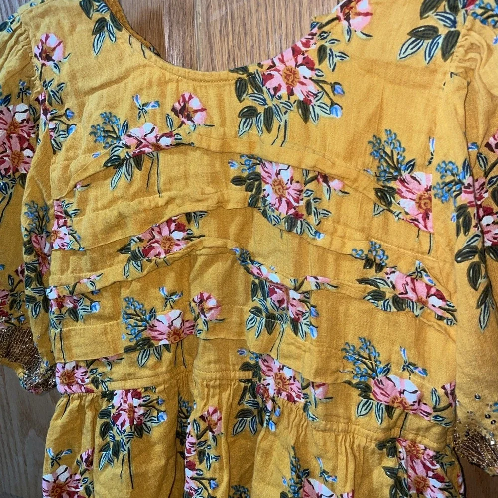 Pink Chicken Girl's Size 12Y Puff Sleeve Beaded Sleeves Floral Pleated